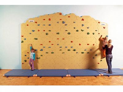 Žinenka 240x190x25 cm, boulderka pod horolezeckú stenu