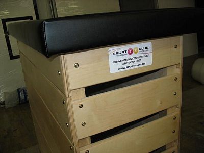 Švédska debna, rovná 4-dielna, umelá koža, výška 60 cm