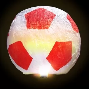 Lampión šťastia - futbal červený