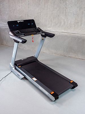 Bežecký pás Acra 5500N