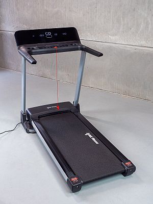 Bežecký pás Acra 6500 s elektricky nastaviteľným náklonom