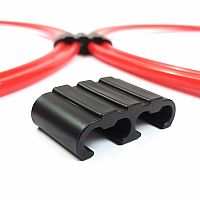 Spojka na spojenie plochého kruhu a plochého kruhu