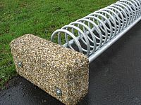 Stojan na bicykle s betónovým závažím, dĺžka 1.5 m
