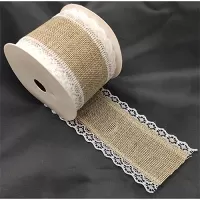 Jutová stuha obšitá čipkou 5 x 450 cm