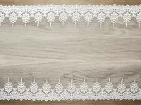 Dekoratívna čipka 0.15x9m belavá III