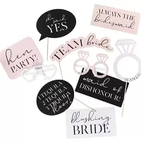 Rekvizity do fotokútku Rozlúčka so slobodou - Nevesta